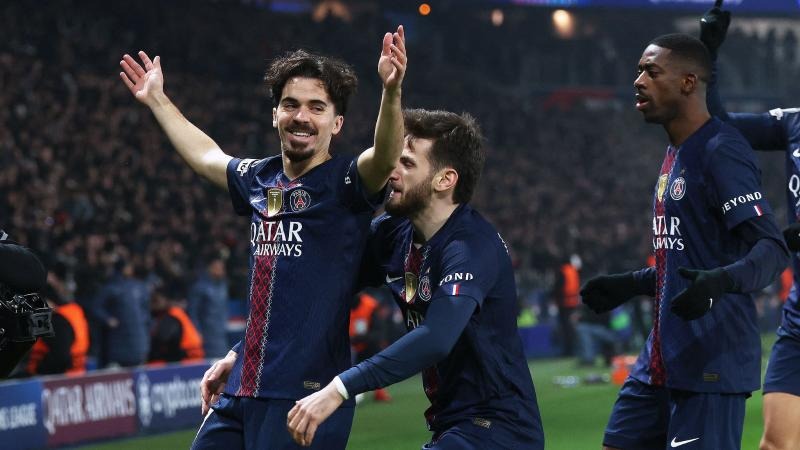 梅西加盟前迈阿密国际为垫底球队，加盟后2年半夺得3座冠军